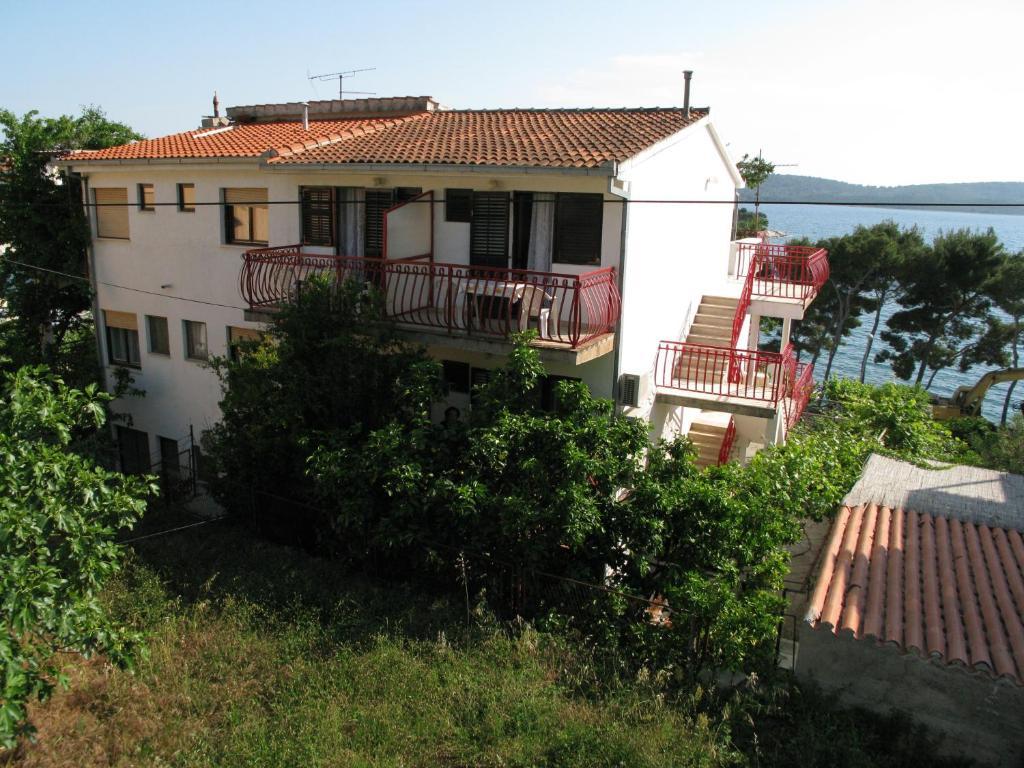 Apartments Ana Trogir Exterior foto