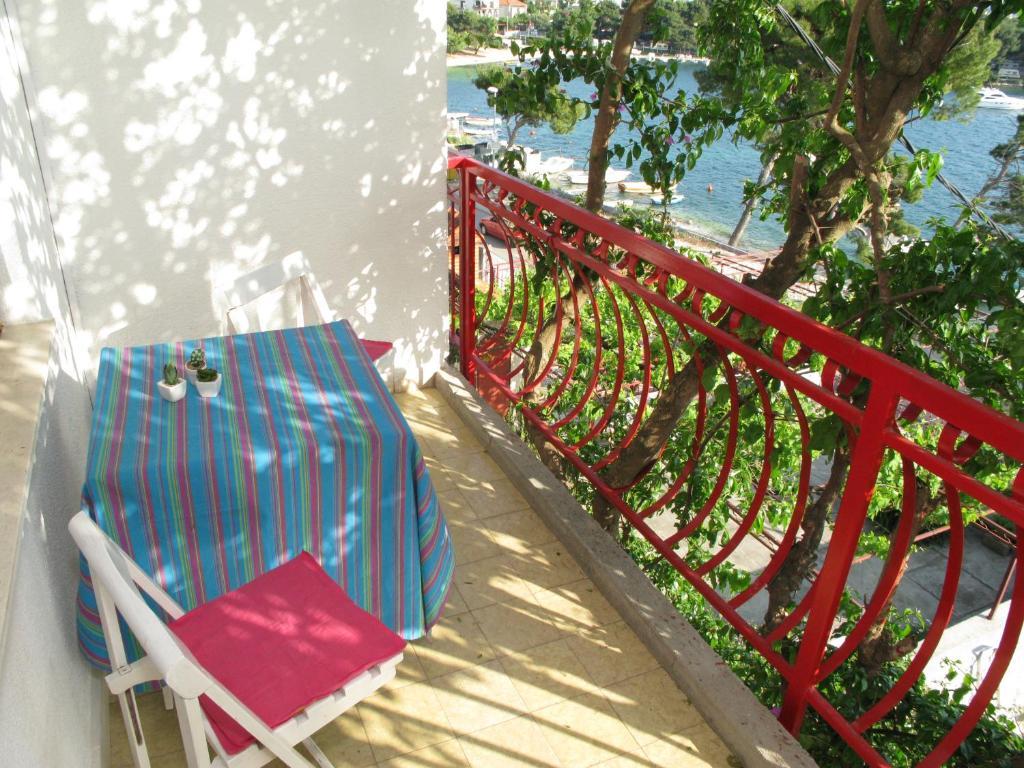 Apartments Ana Trogir Zimmer foto
